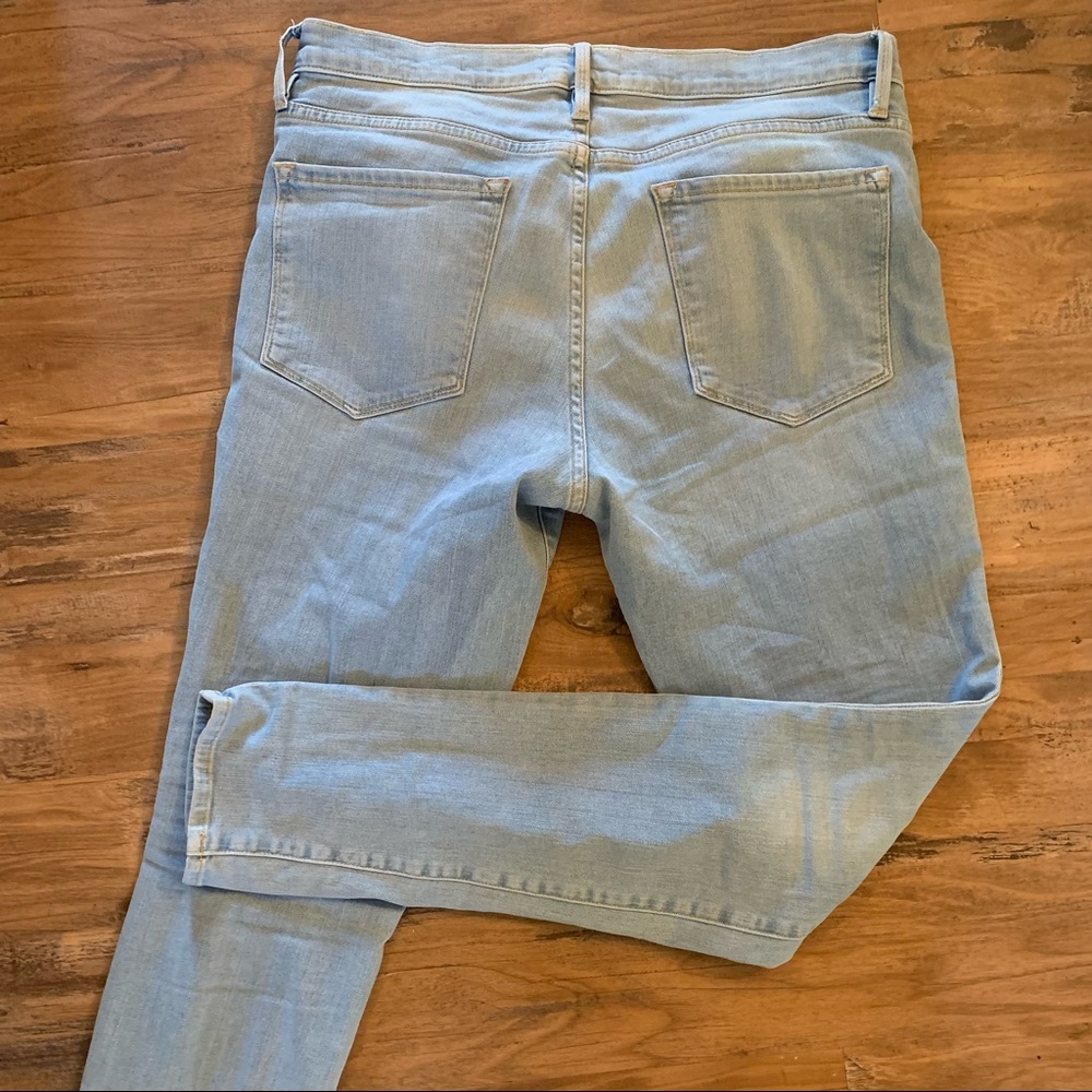 FRAME Le Skinny De Jeanne Jeans